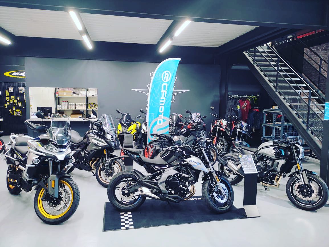 Bienvenue chez POWER⚡️ZONE votre Show Room CF MOTO vous attends !!!😎🥳😍