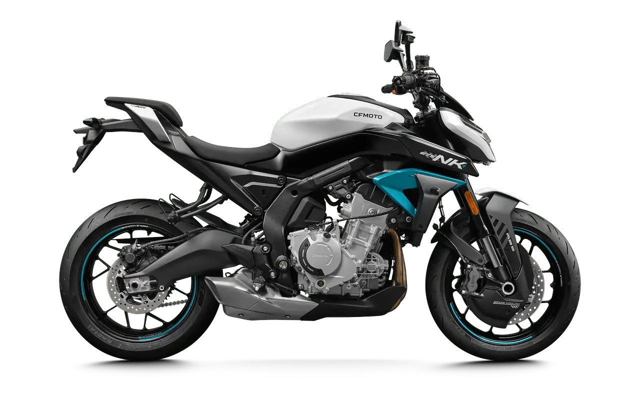 CFMOTO 675NK, coloris blanc