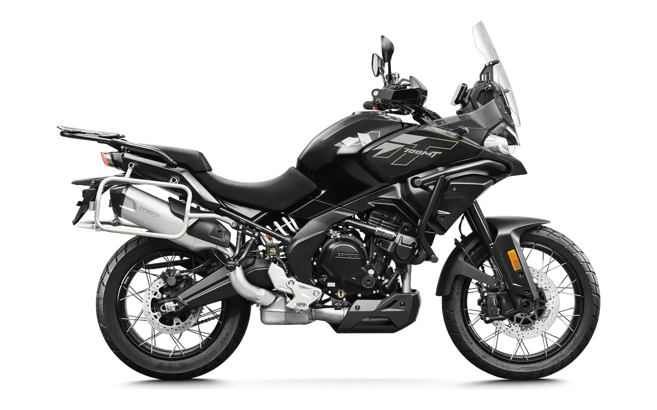 CFMOTO 700MT, coloris Noir Nébula